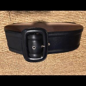 Brand MICHEAL KORS LEATER BLK BELT SZ S